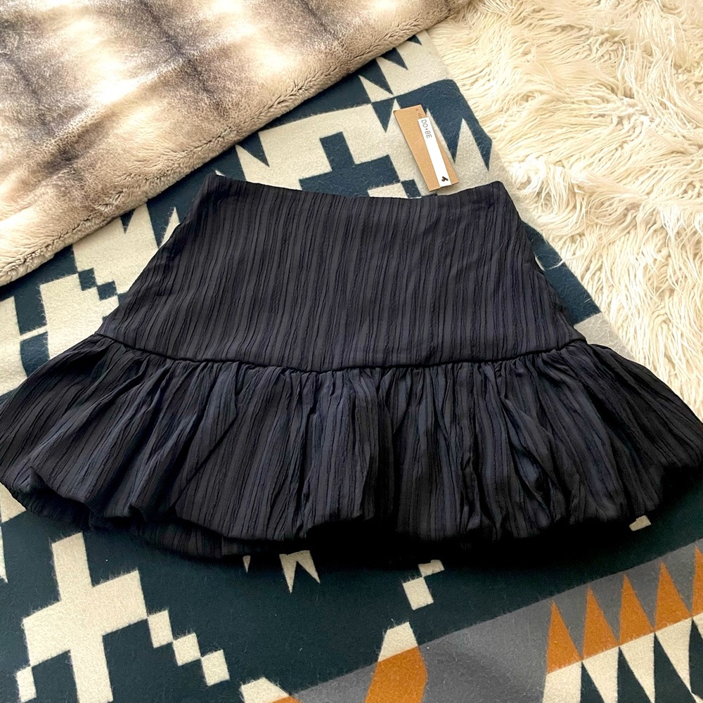NWT DO+BE skirt